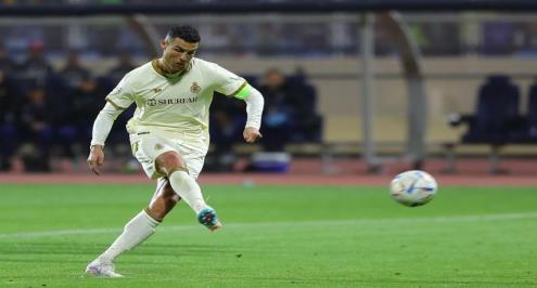 رونالدو قد يغيب أمام الزمالك.. كيف يخوض النصر مباراتين في يوم واحد؟